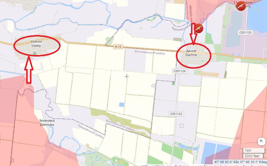 Nguy hiểm hơn nữa là đường cao tốc H-15, tuyến đường huyết mạch này giống như chiếc phao cứu sinh cho AFU, nhưng giờ đây quân Nga đang tấn công nó từ cả phía bắc và phía nam. Nguồn cung cấp cạn kiệt và các con đường rút lui gần như không còn nữa. Đây không phải là một con đường, nó chỉ đơn giản là một ngõ cụt, dẫn đến tình thế tuyệt vọng mà thôi.