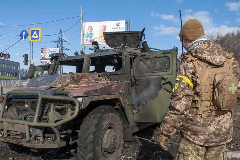 Washington Post cũng chỉ ra rằng, trong không gian rộng lớn ở miền đông Ukraine, Quân đội Ukraine khó có thể thực hiện các hoạt động du kích như trong các khu rừng ở phía tây và phía bắc nước này. Đồng thời cũng không có khả năng huy động hàng loạt xe tăng cơ giới và xe bọc thép như Nga.