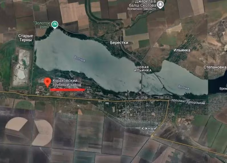 Lúc này trung tâm kháng cự duy nhất của AFU trong thành phố chỉ còn lại khu vực Nhà máy nhiệt điện Kurakhovskaya. Tuy nhiên, quân Ukraine thực sự bị nhốt trong khu vực này, và ở đó đã diễn ra các trận đánh ác liệt. Tuy nhiên với hỏa lực vượt trội, quân Nga nhanh chóng kiểm soát khu vực nhà máy nhiệt điện.