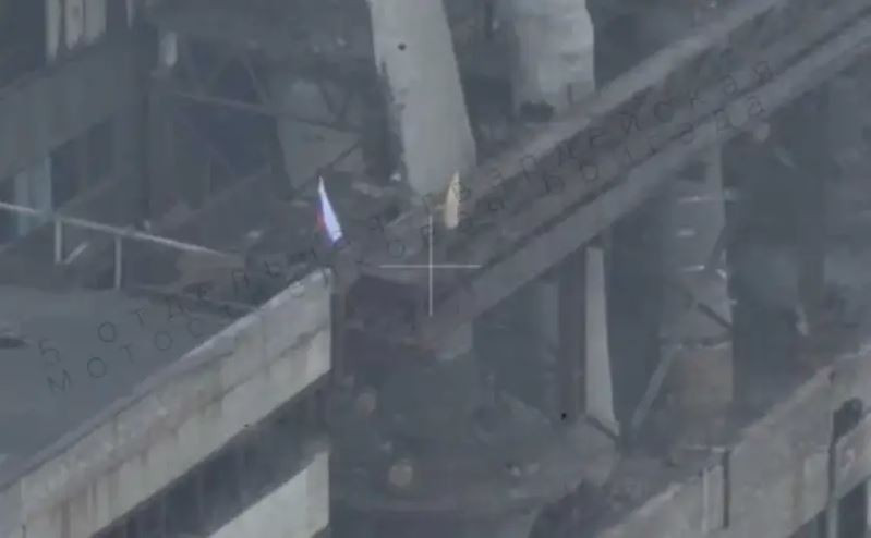 Sau 2 tháng tấn công quyết liệt, vào ngày 31/12, quân Nga đã kéo cờ chiến thắng ở nhà máy nhiệt điện Kurakhove, nơi phòng thủ kiên cố cuối cùng của Quân đội Ukraine (AFU) ở phía tây thành phố Kurakhove, bắt sống vài chục lính AFU. Theo thông tin mới nhất, trong số các tù binh có cả công dân nước ngoài, cũng như những người trên 50 tuổi.