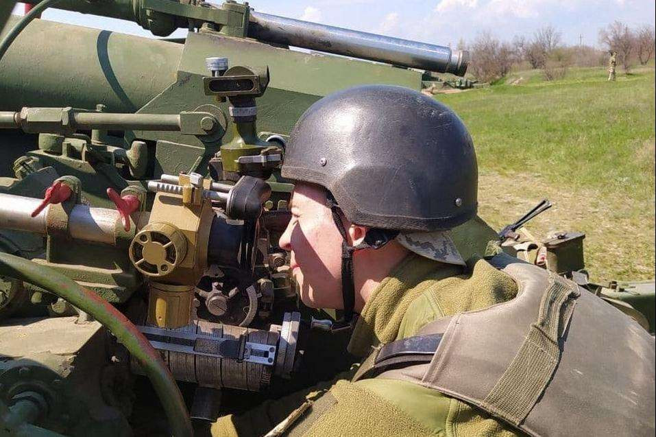 Mặc dù Ukraine tuyên bố đã chủ động trong việc phát động chiến dịch tấn công quy mô lớn nhằm vào quân đội Nga, nhưng xét từ diễn biến cuộc chiến trong hai ngày qua và hiệu quả tác chiến của hai bên, không nghi ngờ gì nữa, quân đội Nga đang có lợi thế trong trận chiến quyết định mùa thu này. 