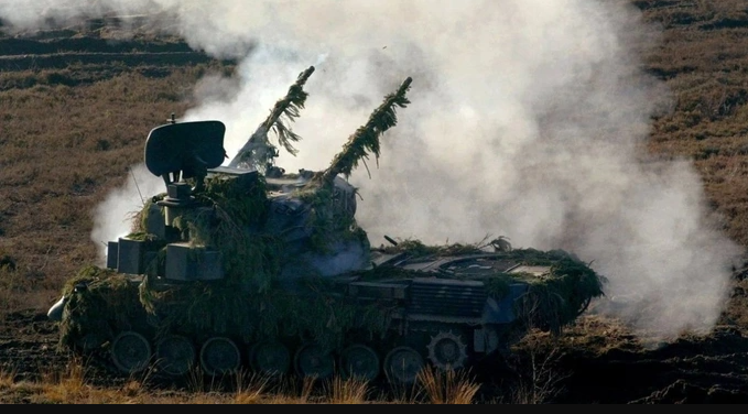 Rất nhiều mẫu pháo phòng không tự hành của Quân đội Đức phát xít được lựa chọn làm nền tảng phát triển loại pháo phòng không mới sau chiến tranh. Khi Đức phát triển chiếc xe tăng Leopard 1 thế hệ đầu tiên, nghiễm nhiên khung gầm này trở thành nền tảng cho thế hệ phương tiện phòng không mới.