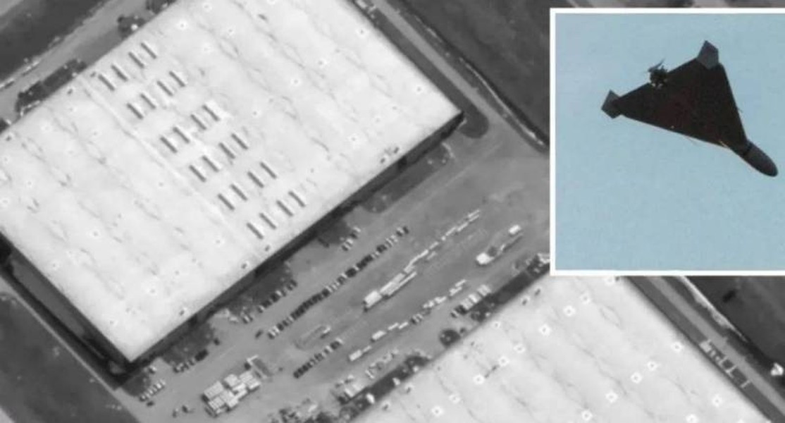 Theo hãng tin NBC News của Mỹ ngày 9/6, Phát ngôn viên Hội đồng An ninh Quốc gia Mỹ John Kirby dẫn các nguồn tình báo từ Washington cho biết, hiện Iran và Nga đang có hành động hợp tác quốc phòng gây bất lợi cho Ukraine và thế giới; bởi Tehran được cho là đang hỗ trợ Moscow xây dựng một nhà máy sản xuất UAV.