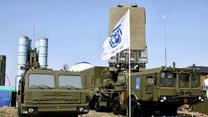 Bây giờ chính phủ Mỹ cần Ấn Độ, cũng như Ấn Độ cũng cần Mỹ để đối phó với Trung Quốc ngày càng hung hăng. Mỹ ngay từ bây giờ nên coi Ấn Độ là một quốc gia lớn chứ, không chỉ là một quốc gia đang phát triển lớn nhất trên thế giới.