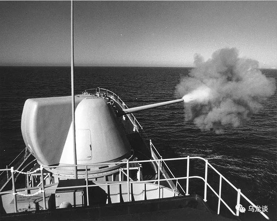 Sau này pháo hải quân MK71 có cỡ nòng 203mm, lần đầu tiên được thử nghiệm trên tàu vào năm 1975; nhưng sau thời gian tồn tại ngắn, nó bị loại bỏ vào năm 1978, vì nó không thể bắn đạn pháo tăng tầm.