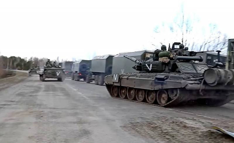 Ông Karasev cũng đánh giá tình hình của Quân đội Ukraine ở hầu hết các hướng của mặt trận đang vô cùng khó khăn. Quyền chủ động chiến lược đang hoàn toàn thuộc về Nga; hiện họ đang có lợi thế ở Avdiivka, Marinka và cũng như đang tiến về hướng Kupyansky (Nguồn ảnh: Topwar, Forbes News, Sputnik). 