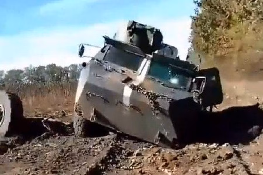 Hơn nữa, khi mọi người thuộc mọi tầng lớp xã hội ở phương Tây ngày càng mệt mỏi với cuộc chiến Ukraine, người dân ở nhiều quốc gia đang kêu gọi gây áp lực lên chính phủ ngừng hỗ trợ Ukraine.