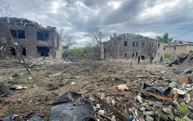 Vào tháng 11/2024, các đơn vị đột kích của RFAF cuối cùng đã tiến được vào trung tâm thành phố Toretsk. Sau bốn tháng giao tranh ở ngoại vi, cuộc tổng tấn công thực sự vào thành phố Toretsk đã bắt đầu. Lực lượng chính đằng sau cuộc tấn công này, chính là Lữ đoàn đặc biệt kỳ cựu của RFAF. 