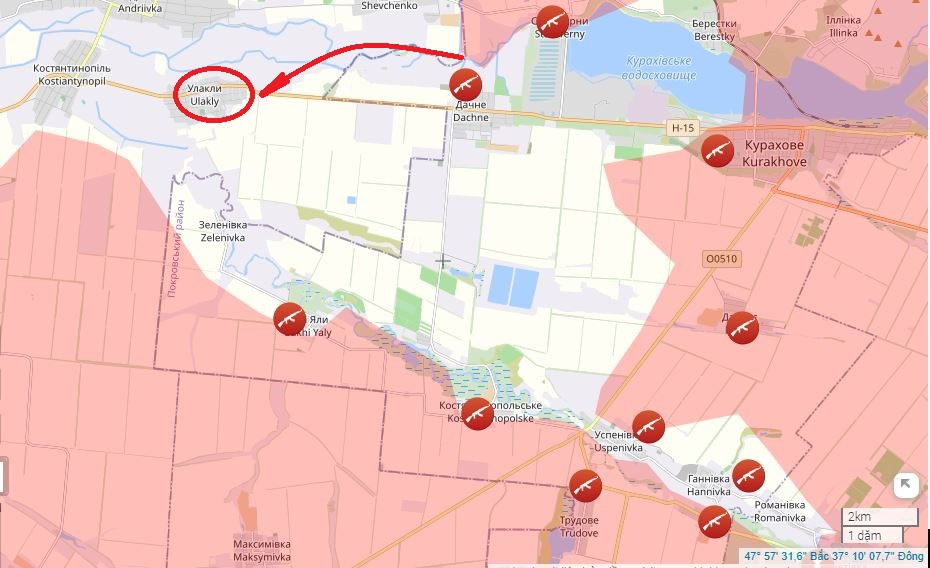 Tuy nhiên, vấn đề chưa kết thúc ở đó, Cụm quân Trung tâm của RFAF bắt đầu hình thành một “túi” mới, khi di chuyển về phía tây làng Dalneye. Hướng tiến quân gần như song song với sông Sukhie Yaly và Kurakhove. Bằng cách này, RFAF dường như đã cắt đứt đội hình của AFU còn lại ở đây khỏi lực lượng đồn trú ở Kurakhovsky. 