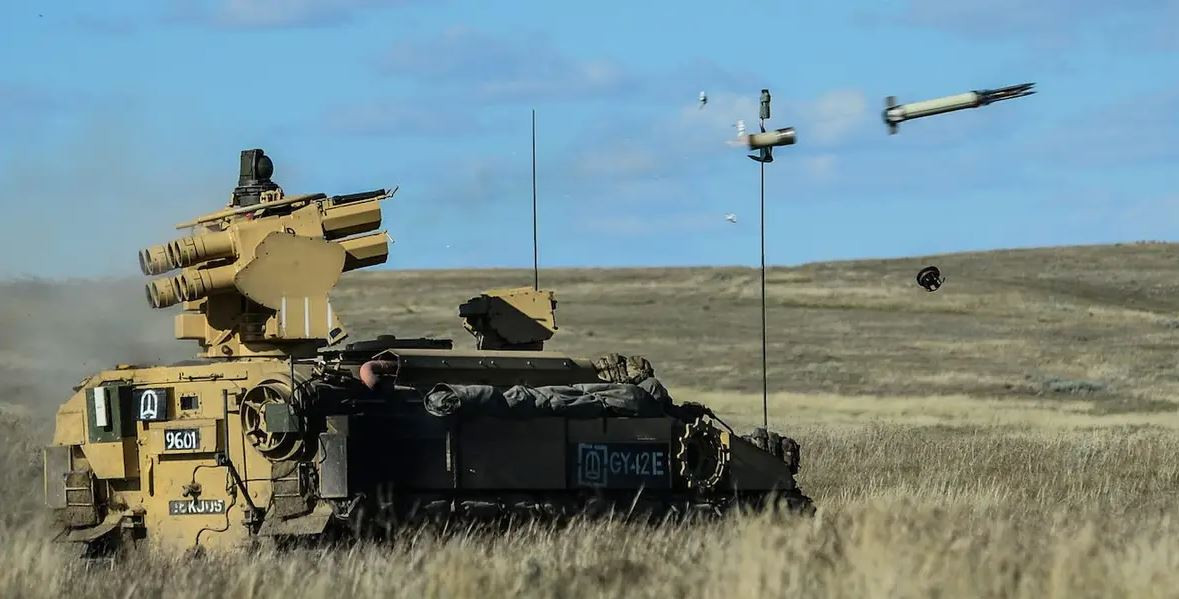 Hiện tại, lực lượng phòng không Ukraine phải hoàn toàn phụ thuộc vào viện trợ của các nước NATO. Các tên lửa phòng không riêng lẻ bao gồm Stinger của Mỹ, Starlight của Anh, Lightning của Ba Lan và Mistral của Pháp; nhưng đó đều là tên lửa phòng không vác vai tầm thấp. Ảnh: Storm.