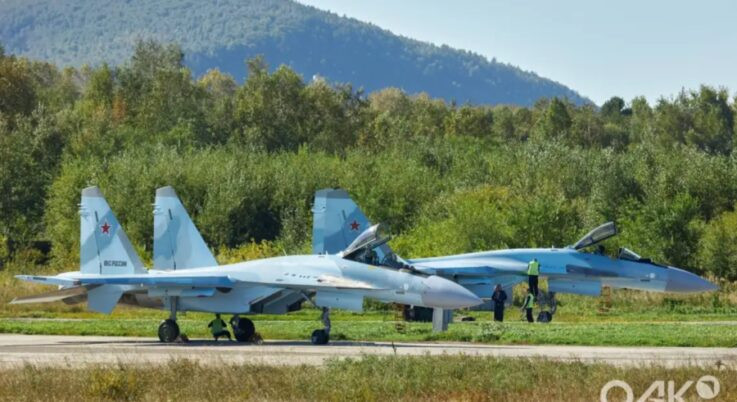 Nếu việc sản xuất Su-57 của Nga vẫn diễn ra với tiến độ chậm như hiện tại, Iran có thể phải mua các máy bay chiến đấu hiệu suất cao khác như Su-35 hoặc Su-30. Một giải pháp ngắn hạn như vậy, sẽ giúp Iran nâng cấp sức mạnh lực lượng không quân nhanh hơn, trong khi vẫn duy trì được khả năng chiến đấu vững chắc. 