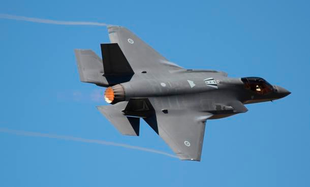 Một nhóm điều tra chung đã nhanh chóng được Hàn Quốc và Mỹ thành lập sau sự kiện này. Nhóm bao gồm 12 chuyên gia Hàn Quốc (gồm quan chức chính phủ, Lực lượng Không quân) và 14 chuyên gia Mỹ (đến từ nhà sản xuất Lockheed Martin). Ảnh: Aviation. 