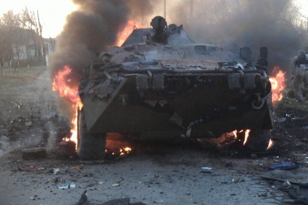 Hiện tại, chưa có thông tin chi tiết về số xe bọc thép bị phá hủy, quân số thương vong của lực lượng dân quân DPR và LPR. Đáng chú ý là thực tế là các cuộc tấn công được gây ra theo chiều kim đồng hồ, điều này cho thấy rằng, có một số mục tiêu nhất định đã bị đánh trúng.