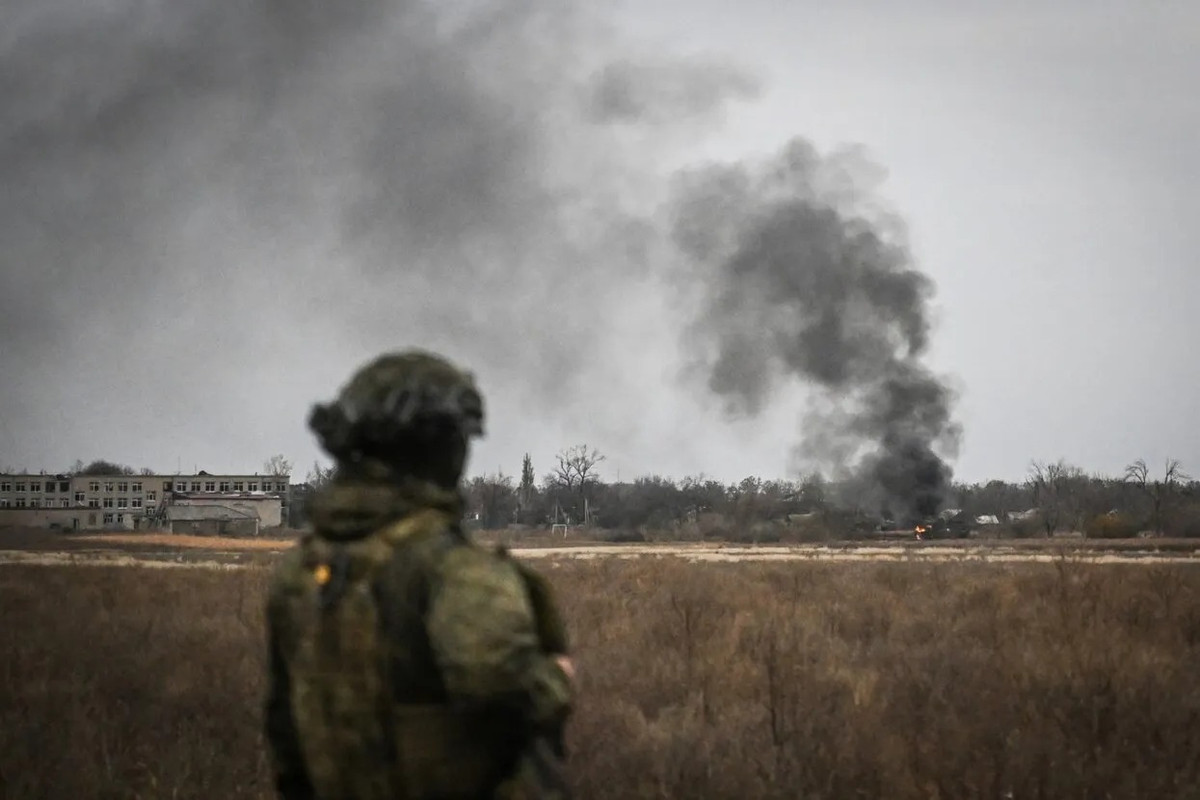 Quân đội Nga (RFAF) đã giành được chiến thắng to lớn và cơ bản đã chiếm được thành phố chiến lược Chasov Yar. Vào ngày 1/2, Bộ Quốc phòng Nga tuyên bố rằng, RFAF về cơ bản đã chiếm được Chasov Yar, một thị trấn chiến lược ở miền đông Ukraine, và Sư đoàn Dù số 98 của RFAF, đã cắm cờ ở cực tây của Chasov Yar.