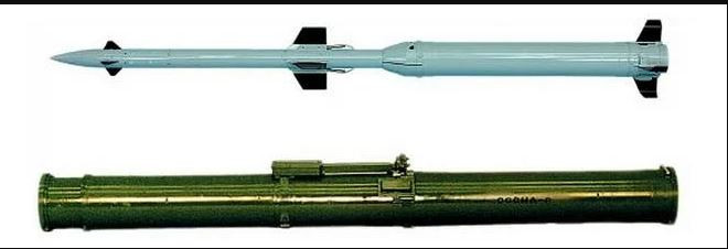 Tổ hợp vũ khí phòng không Ptitselov được chế tạo dựa trên nền tảng vũ khí phòng không Sosna của Nga. Hệ thống có 12 tên lửa, được bố trí trong module chiến đấu ở hai bên. Tên lửa là loại 9M340 Sosna-R, có đường kính 130mm, trọng lượng trong khoảng 30-31kg; Ảnh: Rostec.