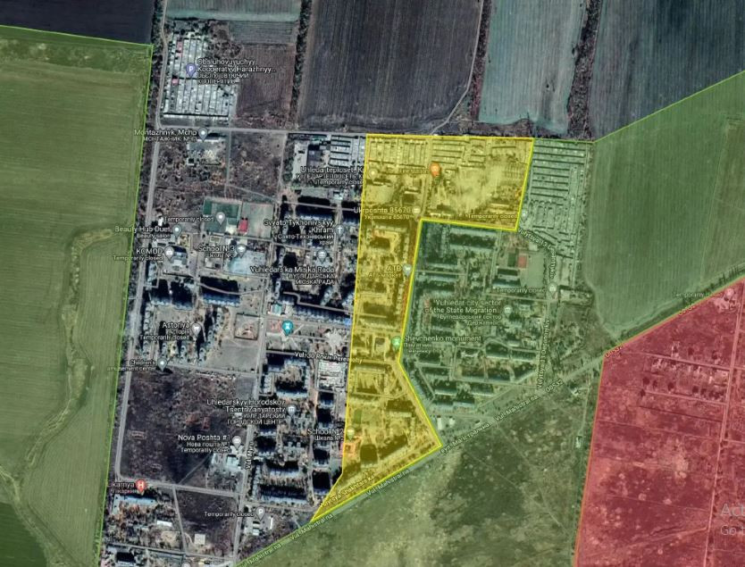 Trang Topwar của Nga dẫn lời Tsarev, cựu nghị sĩ Ukraine, nói rằng lực lượng thủy quân lục chiến Nga đã phong tỏa hoàn toàn Ugledar, và hiện Quân đội Nga đang tiến đánh trung tâm của thành phố.