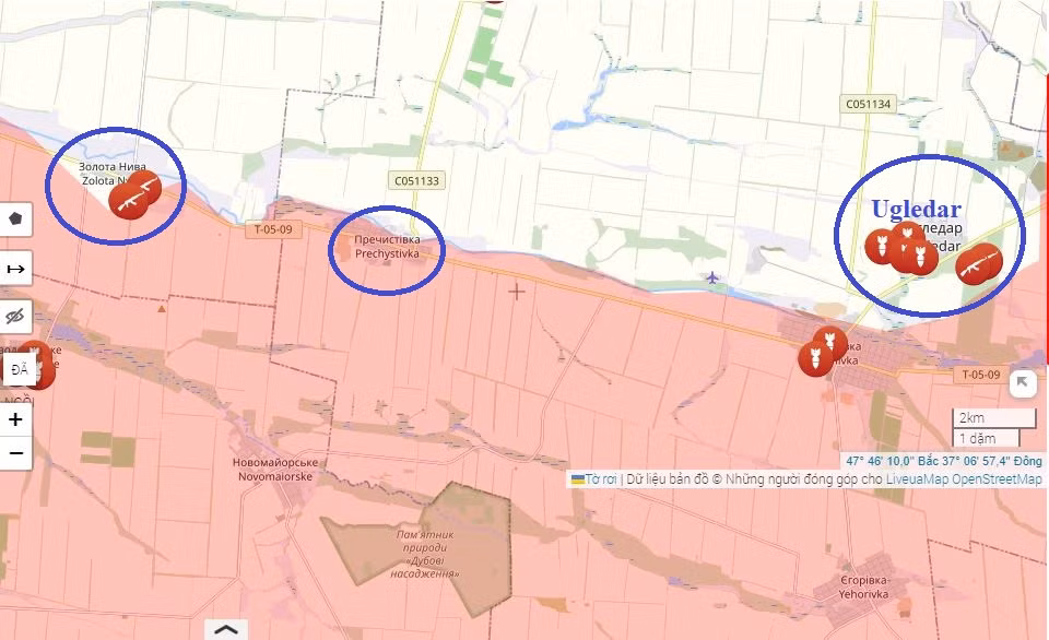Ở sườn phía tây của Ugledar, Quân đội Ukraine bố trí tuyến phòng ngự kết nối với Ugledar từ Veliko Novosilka qua các làng Zolota Niva và Plehistivka dọc theo đường cao tốc T-0509. 