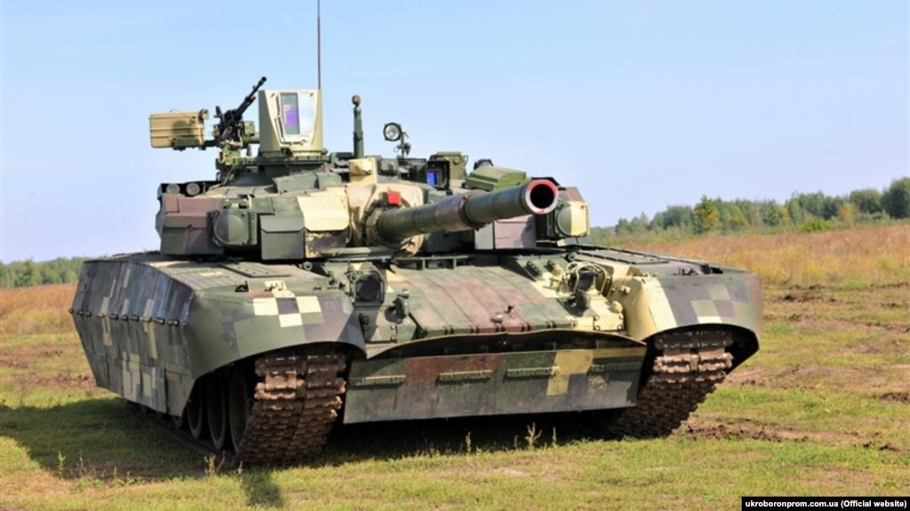 Tuy nhiên chi phí hoạt động cao của T-80UD đã khiến quân đội Ukraine chọn đặt các phương tiện này trong tình trạng dự bị và thay vào đó là trang bị số lượng lớn xe tăng T-64 có chi phí hoạt động rẻ hơn.