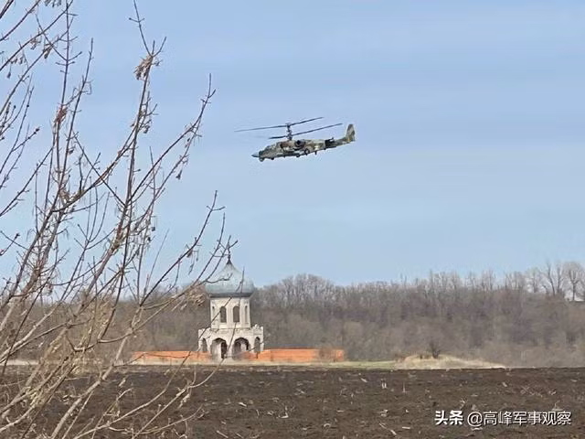 Một số nhà phân tích cho rằng nếu chiếm được Mariupol, Nga sẽ kiểm soát hoàn toàn hơn 80% đường bờ biển trên Biển Đen của Ukraine, từ đó cắt đứt giao thương hàng hải của Ukraine; đồng thời mở ra một lối đi trên bộ giữa khu vực Donbass và bán đảo Crimea.