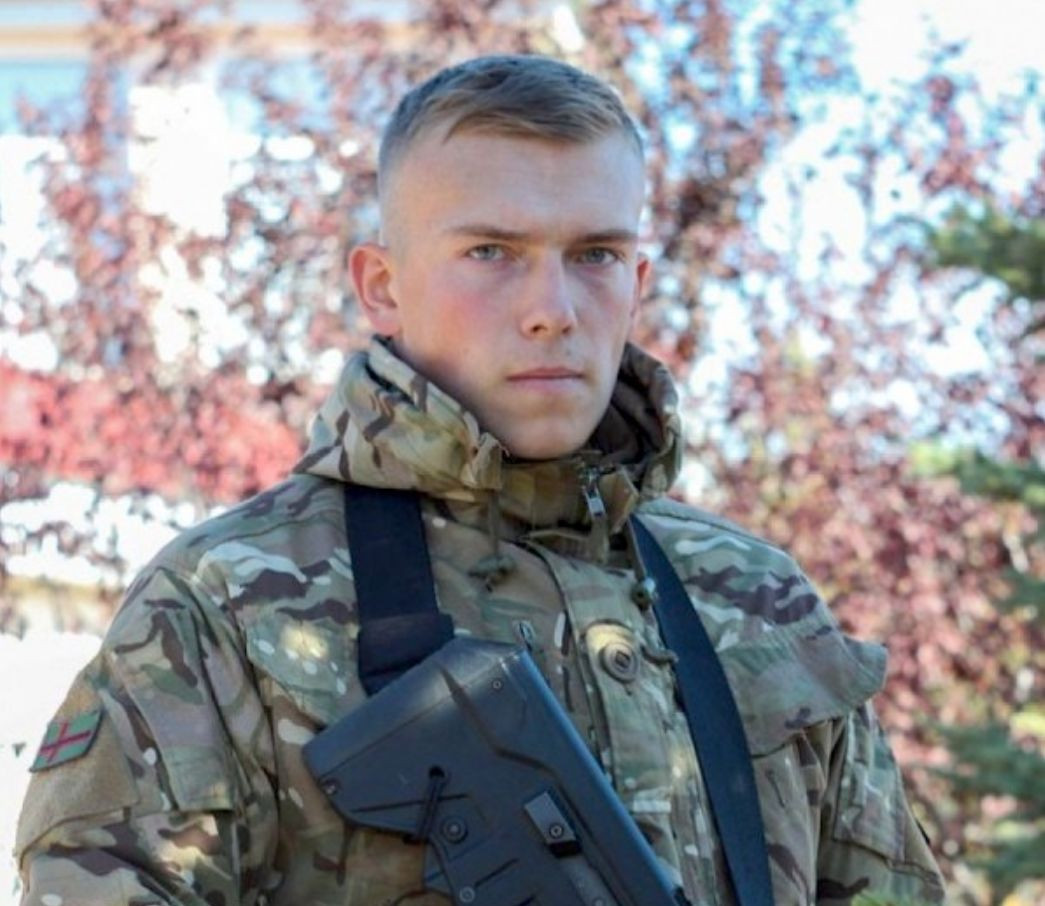 Chồng của Katerina Prokopenko là chỉ huy của Tiểu đoàn Azov; hiện vẫn được cho là đang chỉ huy chiến đấu tại Nhà máy thép Azovstal. Caterina cho biết, họ đang tìm kiếm sự giúp đỡ từ châu Âu, Mỹ và các tổ chức quốc tế, để tìm ra giải pháp ngoại giao cho sự bế tắc tại Nhà máy thép Azovstal.