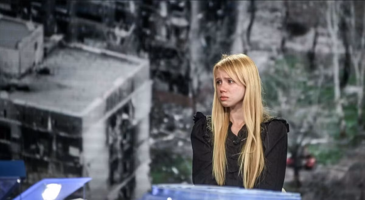 Bằng tiếng Anh, Katerina kêu gọi phương Tây thực hiện một "sứ mệnh giống như Dunkirk". Cô nói: “Chúng ta có thể làm được, và nó sẽ cứu được binh lính, dân thường, con cái của chúng ta”. Nhưng cô nói thêm rằng, Tiểu đoàn Azov sẽ không bao giờ đầu hàng.