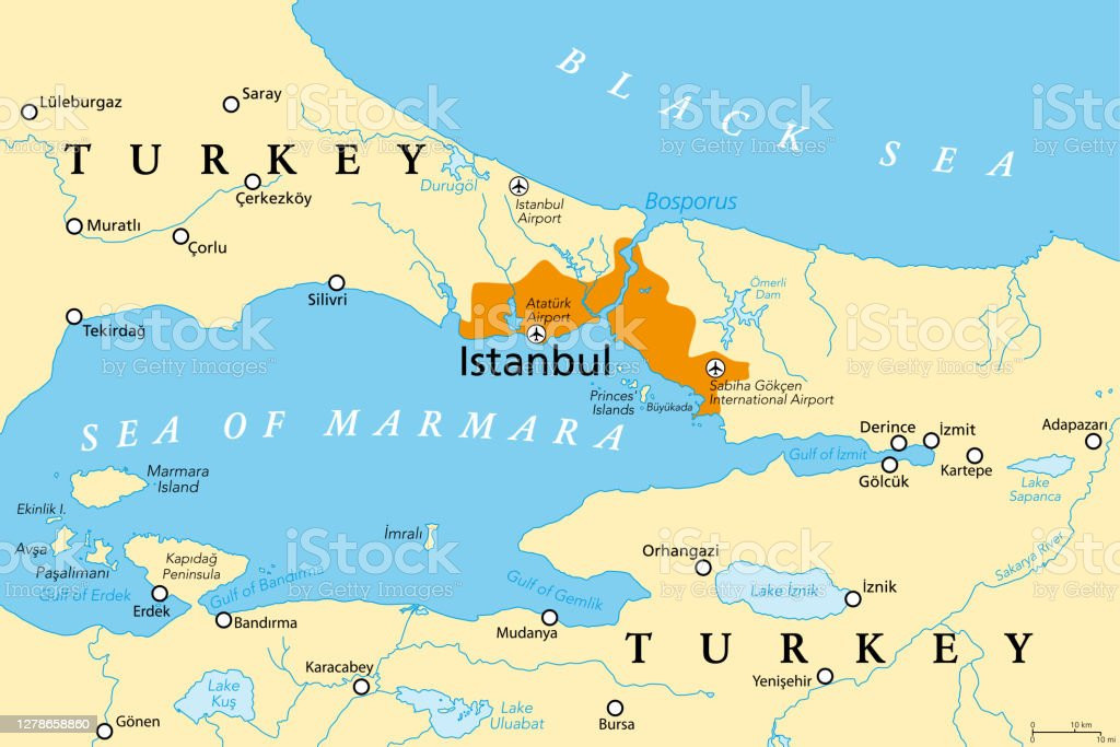 Do những quy định của "Công ước Montreux", hiện nay Thổ Nhĩ Kỳ đã đóng cửa eo biển Bosporus, con đường duy nhất từ biển Địa Trung Hải vào Biển Đen từ tháng 2 năm ngoái. Tất cả tàu chiến của các quốc gia không có cảng xung quanh Biển Đen, đều bị cấm đi qua eo biển này.