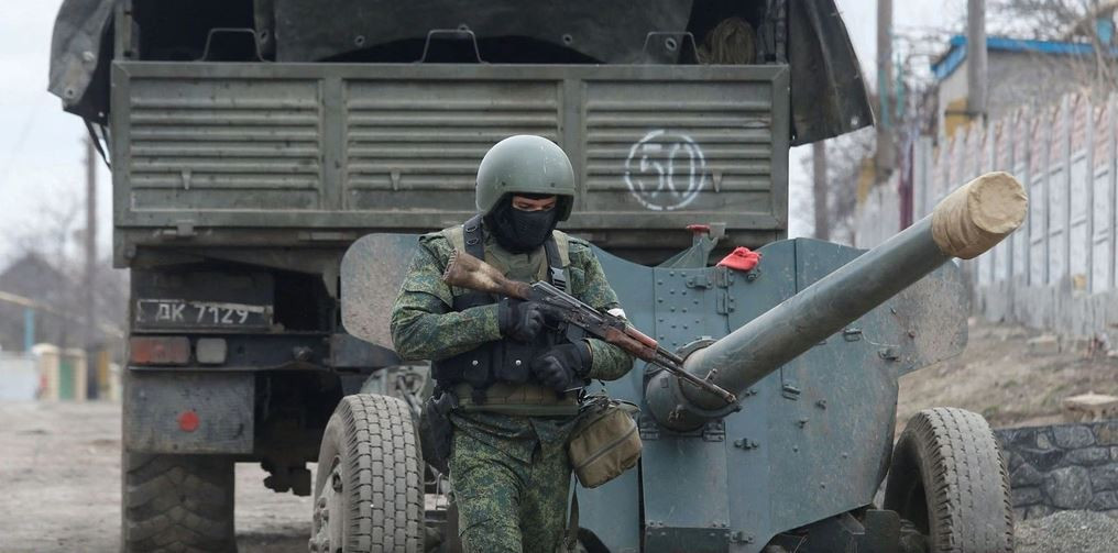 Gần đây, Quân đội Nga một lần nữa thay đổi cách đánh và áp dụng chiến lược tấn công chiều sâu lớn thời Liên Xô. Quân đội Nga đã tận dụng sức mạnh của lực lượng bộ binh cơ giới để tiến vào các vùng đồng bằng rộng lớn, lần lượt xé nát các tuyến phòng thủ của Ukraine.