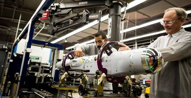 Mỹ huy động công nhân nghỉ hưu quay lại lắp tên lửa cho Ukraine - Hình 4 My huy dong cong nhan nghi huu quay lai lap ten lua cho Ukraine-Hinh-4