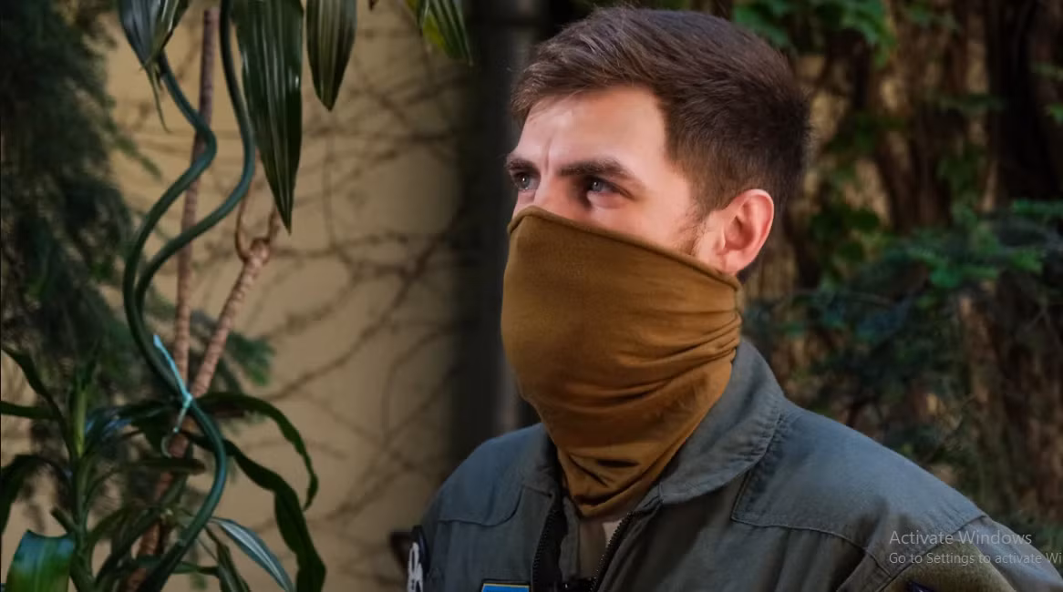 Phi cong Ukraine: Doi mat voi Khong quan Nga, chung toi bat luc-Hinh-4