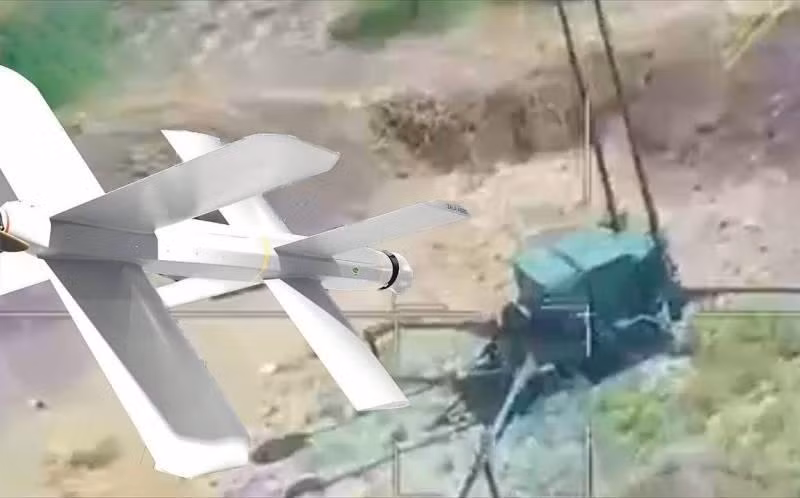 UAV Lancet sử dụng động cơ điện, tốc độ của Lancet rất ấn tượng; ở chế độ tìm kiếm hoặc theo dõi, UAV có thể đạt tốc độ từ 80 km/h đến 100 km/h. Tuy nhiên, khi ở chế độ công kích mục tiêu, Lancet sẽ tăng tốc độ lên 300 km/h để đảm bảo hiệu quả cao hơn về thiệt hại mà nó sẽ gây ra. 