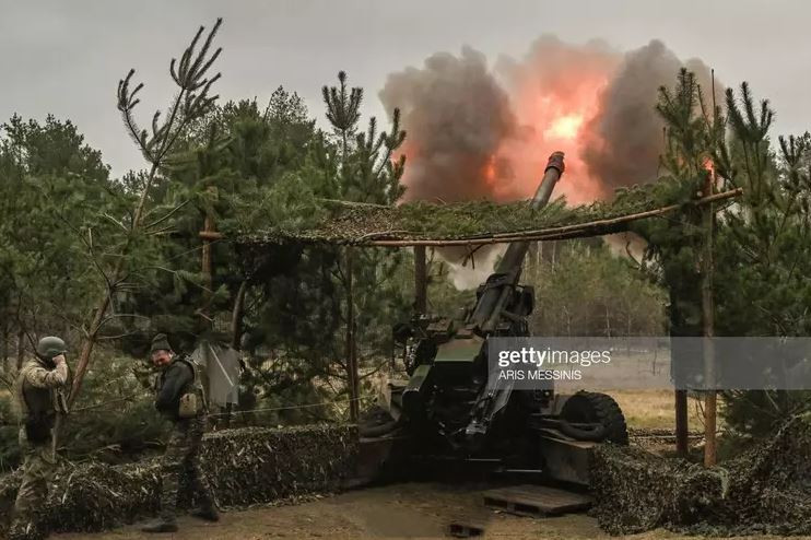 Hiện nay Quân đội Ukraine đã triển khai lưới mắt cáo để vừa ngụy trang, vừa tránh đòn đánh của UAV tự sát Lancet. Nhưng biện pháp này không tỏ ra hiệu quả đối với UAV tự sát của Nga; cũng giống như chiếc “mũ sắt” mà Quân đội Nga chụp lên những chiếc T-72B3 của họ, để chống tên lửa chống tăng Javelin, nhưng sau phải tháo bỏ. 