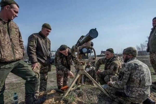 Ngoài tổn thất về người của Quân đội Ukraine, do hậu quả của các cuộc tấn công trả đũa của DPR và LPR, các phương tiện quân sự của quân đội Ukraine sẽ bị phá hủy; thậm chí lực lượng dân quân nhân đà chiến thắng, còn mở rộng thêm phần lãnh thổ của họ.