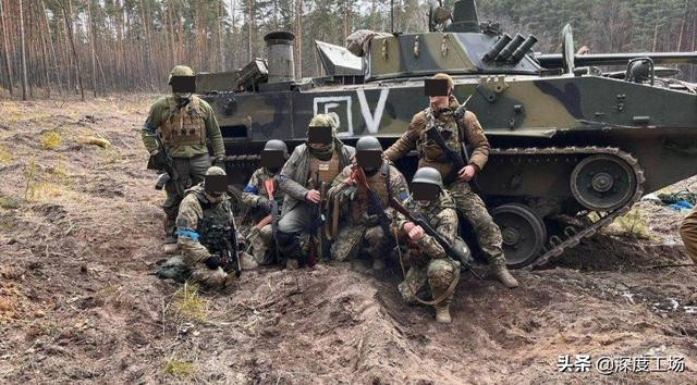 Trên hướng Donbass, trận địa chính trên hướng Izyum-Lyman, Quân đội Ukraine có 7 lữ đoàn chiến đấu; trong đó Lữ đoàn bộ binh cơ giới 93 mạnh nhất của Quân đội Ukraine, có 5 tiểu đoàn xe tăng và bộ binh cơ giới, tuy nhiên do chiến đấu lâu dài nên chỉ còn chưa đến 3 tiểu đoàn. 6 lữ đoàn còn lại về cơ bản trong tình trạng không đủ khả năng tấn công và chỉ có thể phòng thủ.