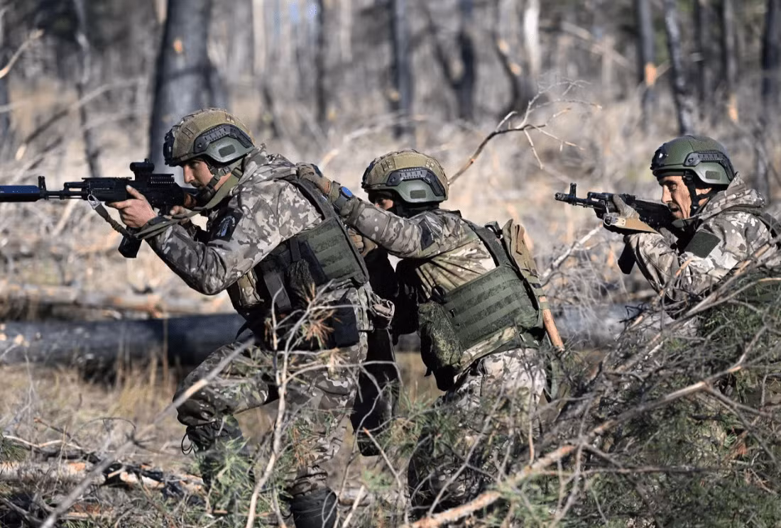 Chiến thắng của quân đội Nga tại Khu công nghiệp Avdeevka đã ảnh hưởng nghiêm trọng đến tình hình phòng thủ của quân đội Ukraine. Đầu tiên, quân đội Ukraine sẽ mất tuyến phòng ngự quan trọng nhất là Khu công nghiệp, có nhiệm vụ bảo vệ sườn phía nam thành phố.