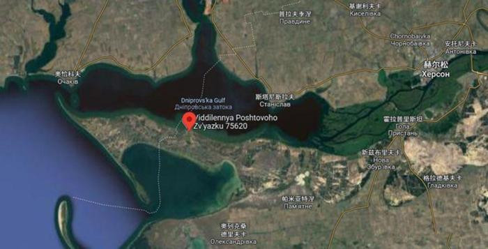 Vào ngày 13/11, ba mũi tấn công của đơn vị đặc nhiệm 73 Hải quân Ukraine, đã cố gắng đổ bộ lên mũi đất Kinburn (lưu ý, nơi này cách Nikolayev 80 km). Các video được Nga và Ukraine công khai cho thấy, lực lượng đặc nhiệm Ukraine tăng tốc dọc sông Dnepr trên một chiếc xuồng cao tốc bọc thép do Mỹ sản xuất.