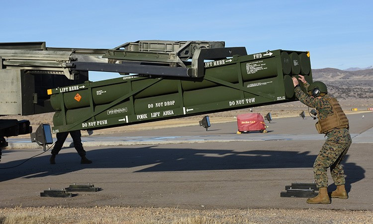 Vậy trong giai đoạn tiếp theo của cuộc xung đột Nga-Ukraine, Ukraine sẽ chiến đấu như thế nào, khi họ hoàn toàn phụ thuộc vào nguồn cung cấp của vũ khí của các nước phương Tây?