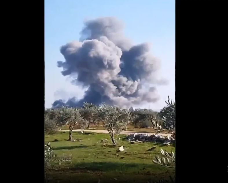 Không còn nghi ngờ gì nữa, phản ứng của lực lượng Chính phủ Syria và dân quân thân Iran, trong vòng 72 giờ sau cuộc tấn công của phiến quân khủng bố ở Idlib là quá chậm; thậm chí là một số đơn vị của Quân đội chính phủ Syria đã bỏ chạy, ngay khi quân khủng bố tiến công.