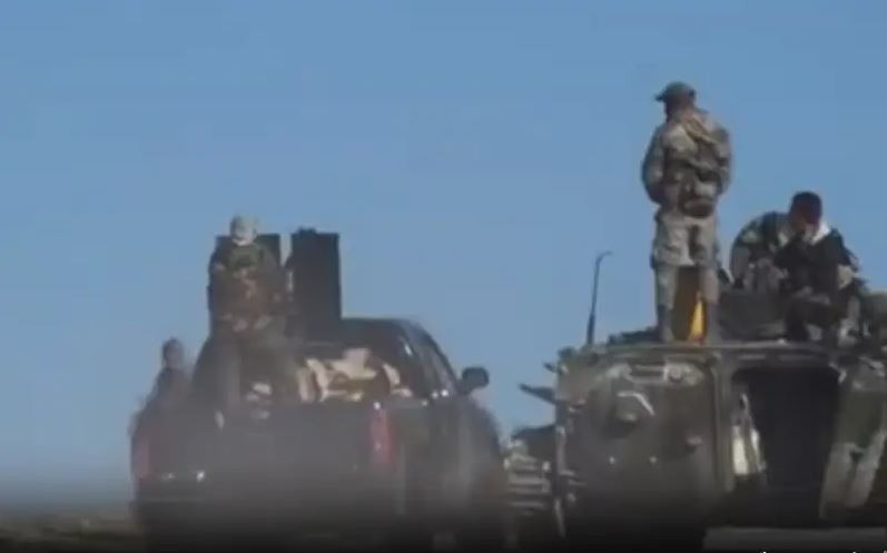 Trang Topwar của Nga ngày 2/12 đưa tin, Lực lượng Vũ trang Syria, với sự hỗ trợ của Không quân Nga, đã phá hủy 5 trụ sở và 7 kho chứa của lực lượng khủng bố ở tỉnh Aleppo và Idlib trong một ngày. Các cuộc tấn công được thực hiện trong vài giờ qua, các nhóm khủng bố đã mất hơn 400 chiến binh. 