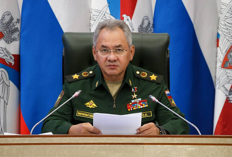 Trong số đó, Bộ trưởng Quốc phòng Nga Shoigu đã báo cáo chi tiết về tiến độ của chiến dịch quân sự đặc biệt tại một cuộc họp mở rộng của Bộ Quốc phòng; đồng thời công bố thương vong của Quân đội Ukraine cũng như tình hình sản xuất quốc phòng và tuyển quân của Quân đội Nga. 