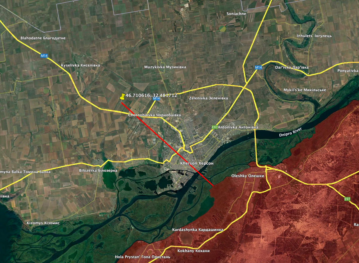 Cùng ngày với tuyên bố của Bộ Quốc phòng, các blogger quân sự Nga cho biết thông qua một video trên mạng xã hội rằng, tên lửa của Nga đã tấn công một khu nhà ở Chernobaivka, thuộc tỉnh Kherson. Khu phức hợp này được biết là nơi chứa các thành phần tên lửa Patriot và một trung tâm chỉ huy. 