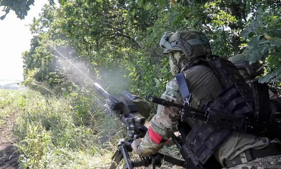 Về phía bắc, có vẻ như Quân đội Ukraine có thể tiếp tục mở rộng khu vực kiểm soát. Nguyên nhân chính là do địa hình ở khu vực này rộng mở và các khu dân cư tương đối rải rác. Quân Ukraine phân tán trong bụi cây, quân Nga khó có thể tiêu diệt tập trung.