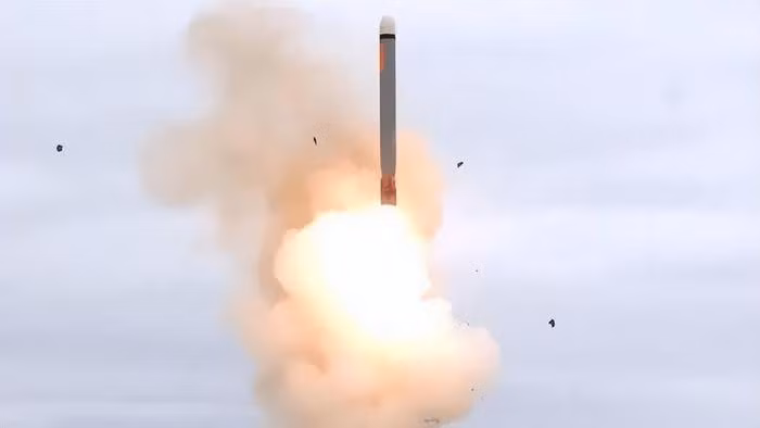 Những phương tiện trinh sát, phân tích công nghệ cao này không chỉ giúp các cơ quan tình báo phương Tây nhìn rõ “bộ mặt thật” của Quân đội Nga, mà còn nắm được bố cục chiến thuật ẩn giấu trước đây, hiệu suất chiến đấu của các loại vũ khí và thậm chí cả các khái niệm chiến đấu….