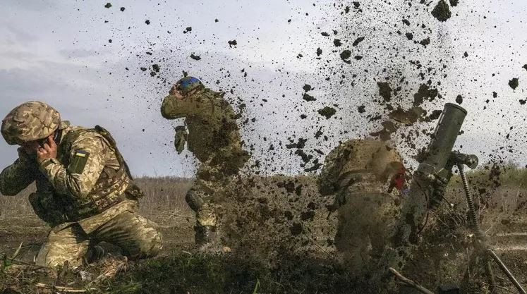 Quan doi Ukraine tim cach vuot qua “rang rong” cua Nga-Hinh-6