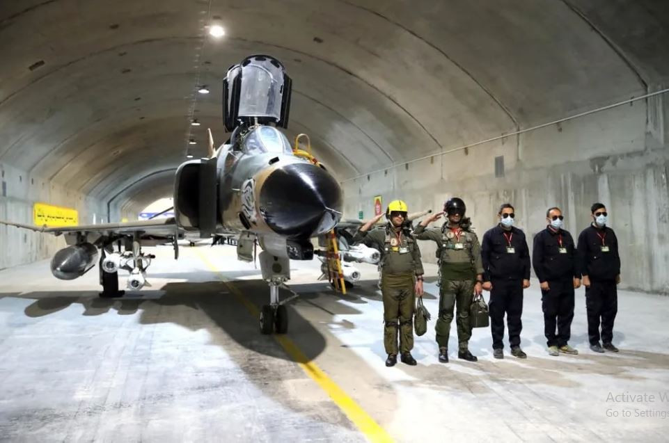 Theo các nhà phân tích quân sự, sau khi Không quân Hàn Quốc bắt đầu trang bị cho "Phantom", họ từng trở thành "lực lượng không quân mạnh nhất Đông Á" vượt qua Lực lượng Không quân Trung Quốc, Lực lượng Phòng vệ trên không Nhật Bản và Không quân Đài Loan.