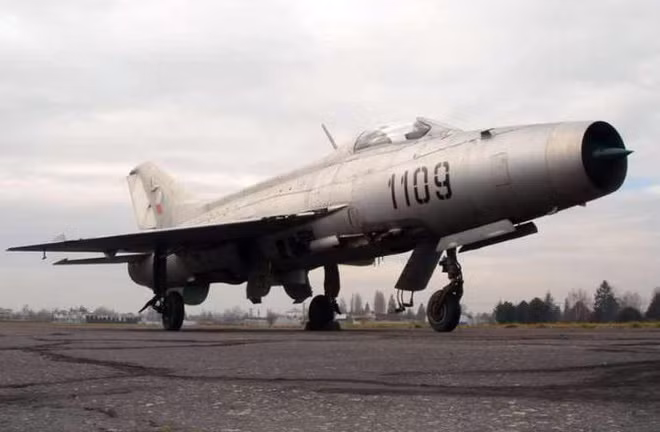 Trước khi Chiến tranh Yom Kippur bùng nổ, các quân nhân Liên Xô đảm nhiệm khoảng 30% phi đội MiG-21 của Ai Cập và vận hành khoảng 20% các khẩu đội tên lửa đất đối không của nước này.