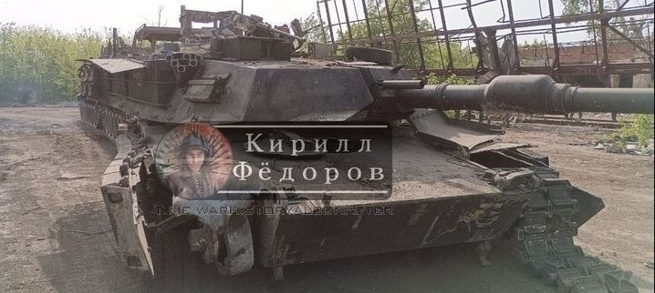 National Interest cho rằng, việc triển khai xe tăng Abrams ở Ukraine lẽ ra phải là “một sự kiện lớn”, làm “thay đổi cục diện của cuộc chiến”, nhưng thực tế không phải vậy, vai trò của nó chỉ là “vũ khí tiêu hao” và "làm cho người Nga phấn khích hơn".