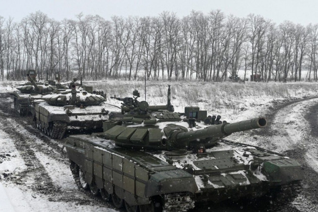 Theo các chuyên gia, việc quân đội Ukraine để mất Bakhmut là điều khó tránh khỏi, vì một cuộc tiến công cực kỳ mạnh mẽ của Quân đội Nga và lực lượng lính đánh thuê, và trong những tuần tới hoặc thậm chí là ngày tới, thành phố có thể bị bao vây. 