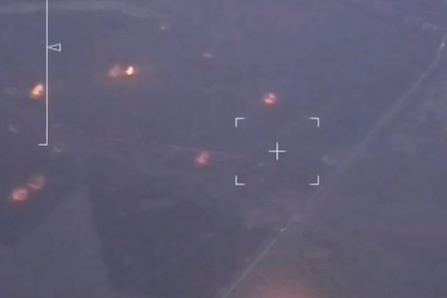 Lực lượng tác chiến - chiến thuật và binh chủng tiếp tục tấn công vào các cơ sở hạ tầng quân sự, tiêu diệt 46 mục tiêu, trong đó có 3 sở chỉ huy, 1 hệ thống phòng không, 2 kho và 33 khu tập trung quân trang của Quân đội Ukraine.