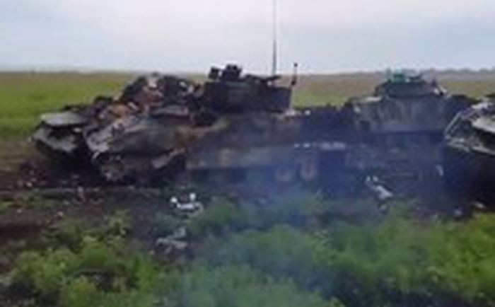 Thất bại của lực lượng thiết giáp Ukraine có hai nguyên nhân, thứ nhất là phương thức tác chiến của các cuộc xung đột hiện đại đã trải qua những thay đổi to lớn; thứ hai là uy lực của những loại vũ khí này đã giảm đi rất nhiều, sau khi thoát ly khỏi hệ thống chiến đấu của NATO. 