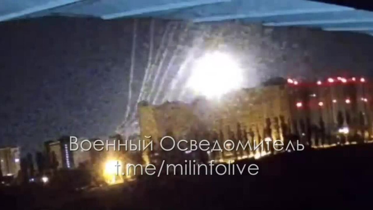 Ukraine thậm chí còn sử dụng nhiều tên lửa hơn để đánh chặn tên lửa và UAV tự sát của Nga, quy mô này lớn hơn nhiều so với hai tên lửa/một mục tiêu. Hơn nữa, chỉ trong vòng một giờ, một khẩu đội tên lửa Patriot của Ukraine tại Kiev, đã phóng đi 32 tên lửa đánh chặn. 